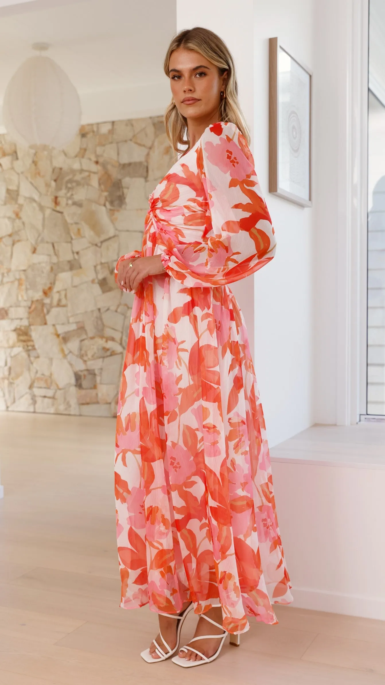 Stylish Aurea Midi Dress in Vibrant Pink/Orange Floral Design