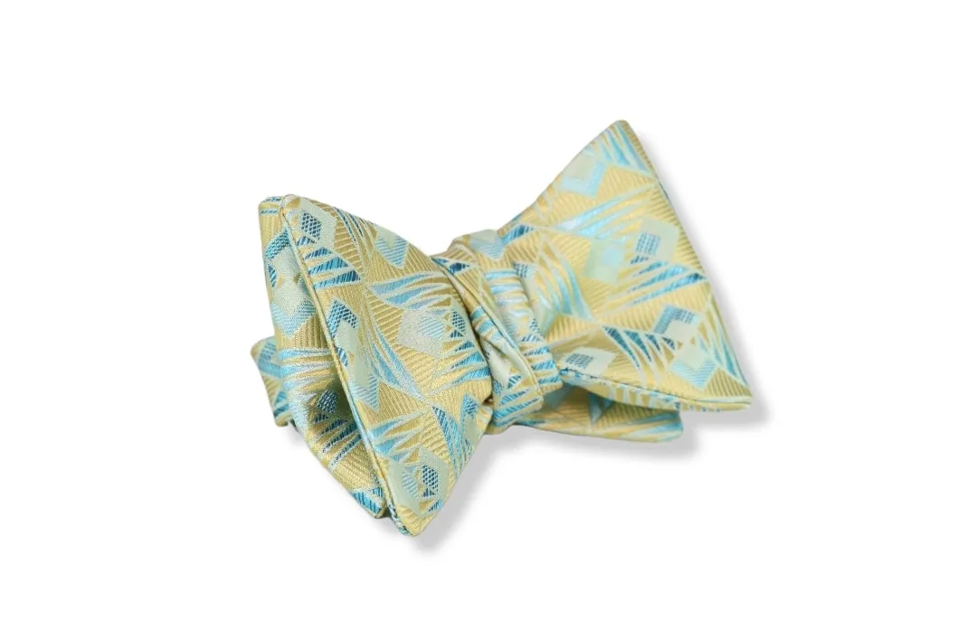 Cuvilly Woven Silk Bow Tie