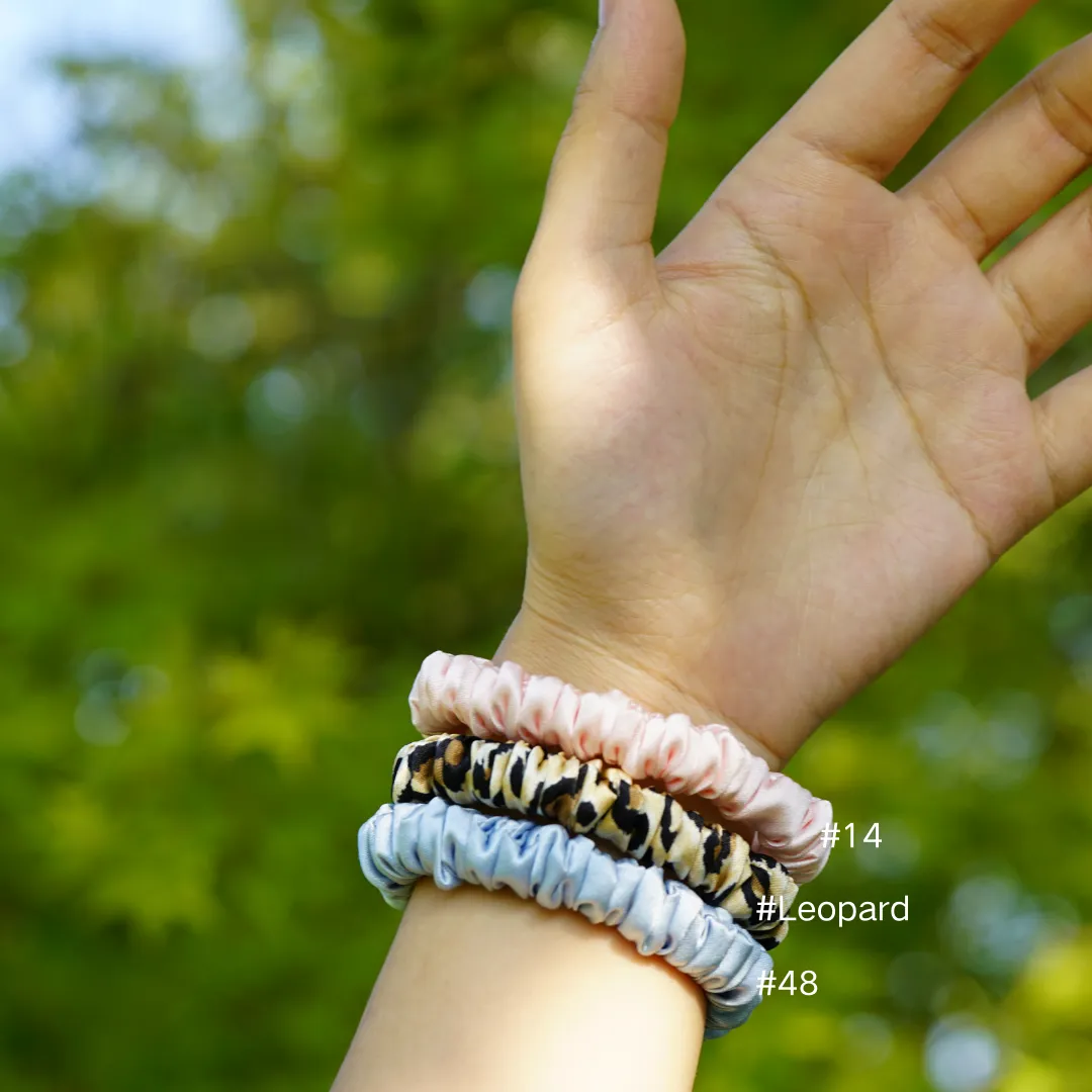 Pink silk scrunchies mini