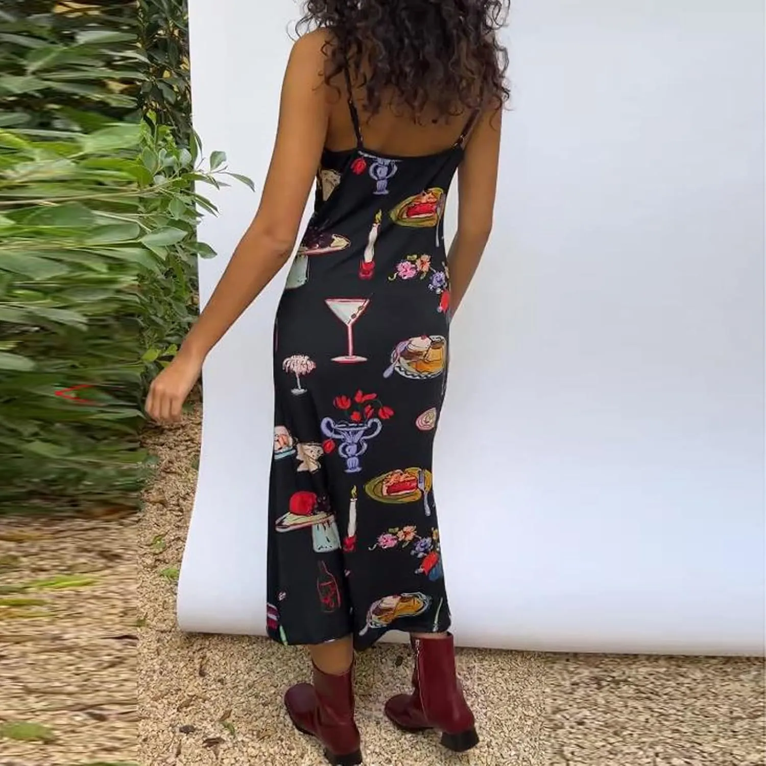 Womens Vintage Floral Slip Dress Spaghetti Strap Backless Flowy Long Dress Slim Fit Retro Cami Maxi Dress
